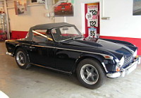 Triumph TR 250 (1967-68) (prise a Erlangen, Allemagne, en 2013) (2)